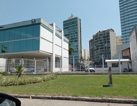 Terreno 500m² na Enseada do Suá