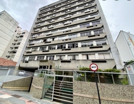 Excelente Apartamento de 1 quarto no  Edifício Skorpios !!