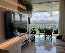 EXCLUSIVIDADE IMPERDÍVEL – APARTAMENTO MARAVILHOSO, PORTEIRA FECHADA. 