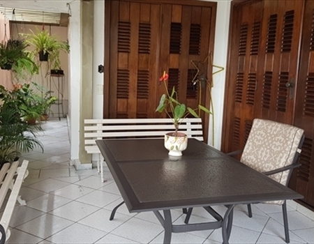 Casa 3 Quartos sendo 2 Suítes na Enseada do Suá
