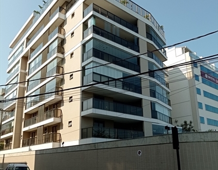 Apartamento 4 Quartos - Frente para o Mar de Camburi